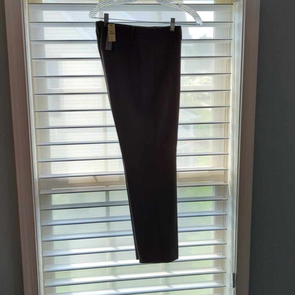Talbots Signature Dress Gray Herringbone Pants, Size 8 Petite -- New With Tags